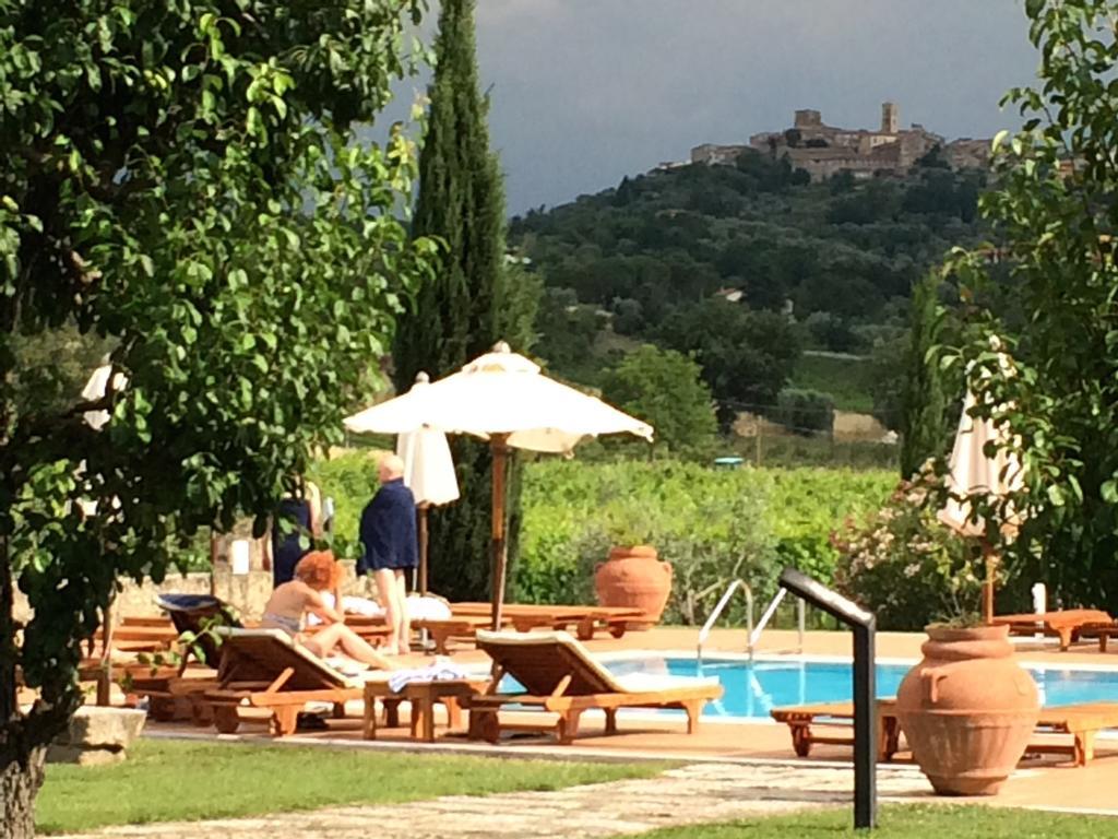 Villa Acquaviva Wine Resort 蒙特马拉诺 外观 照片