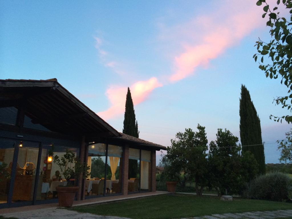 Villa Acquaviva Wine Resort 蒙特马拉诺 外观 照片