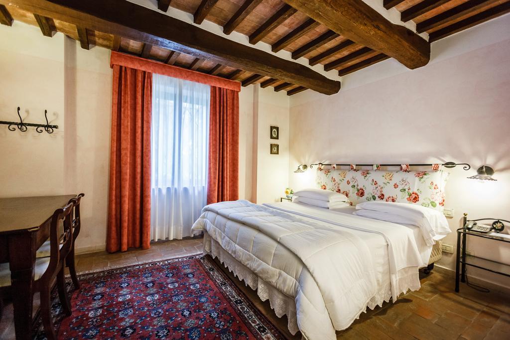 Villa Acquaviva Wine Resort 蒙特马拉诺 外观 照片