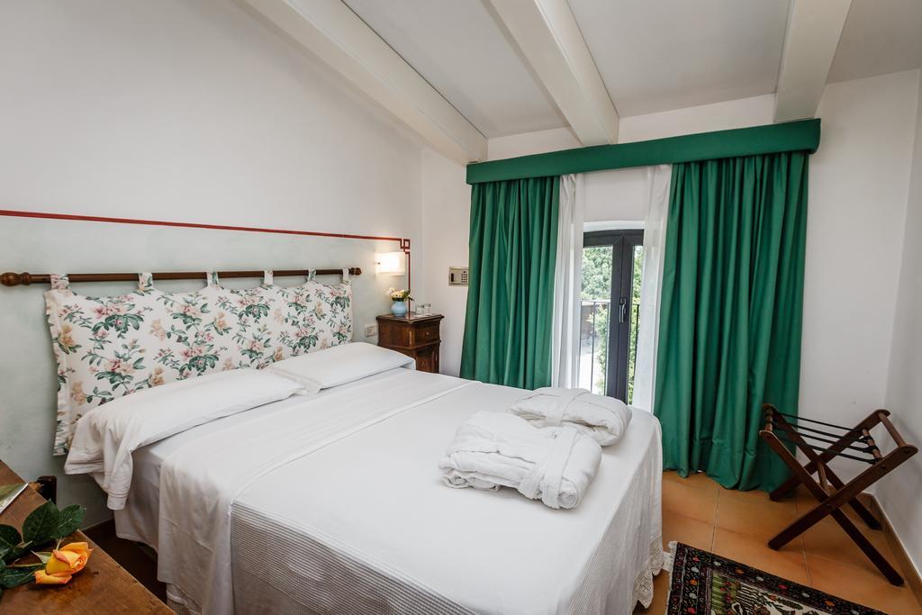 Villa Acquaviva Wine Resort 蒙特马拉诺 外观 照片